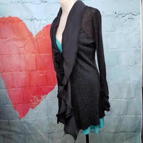 V Christina  cardigan size small - Picture 2 of 6